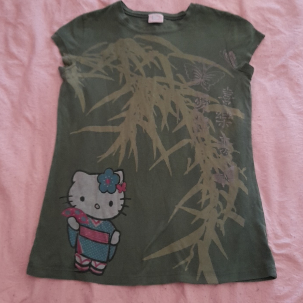 Juniors Hello Kitty tee